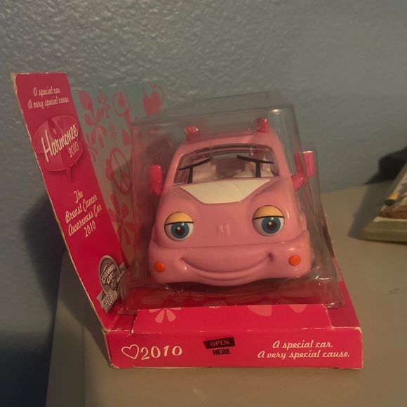 Chevron car - Picture 3 of 3